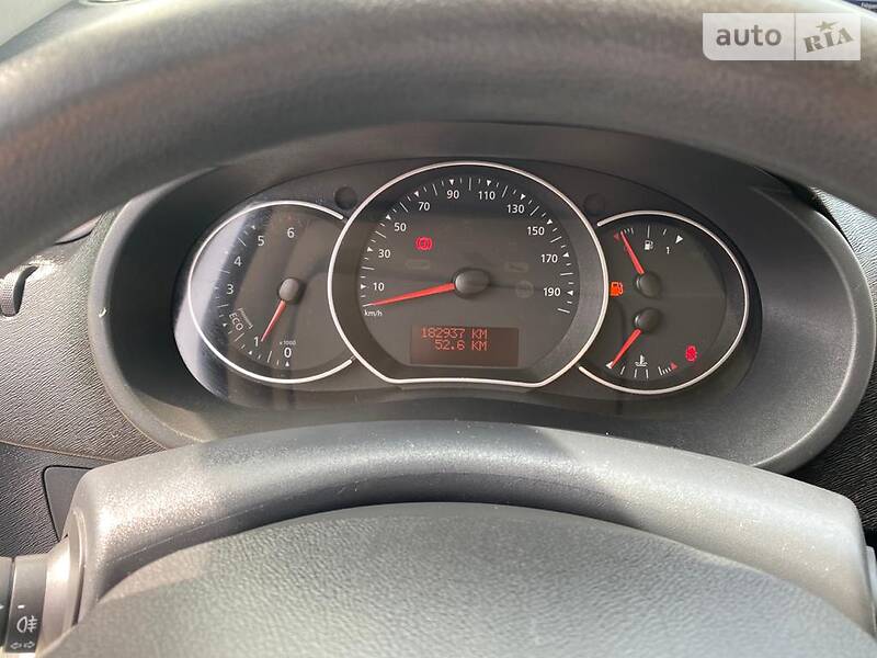 Вантажопасажирський фургон Renault Kangoo 2016 в Луцьку