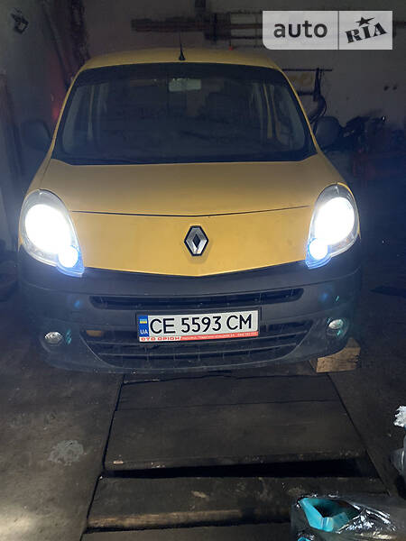 Грузопассажирский фургон Renault Kangoo 2010 в Черновцах