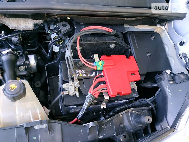 Вантажопасажирський фургон Renault Kangoo 2011 в Миколаєві