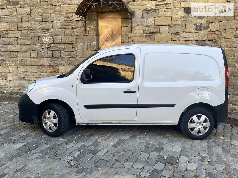 Вантажопасажирський фургон Renault Kangoo 2011 в Миколаєві