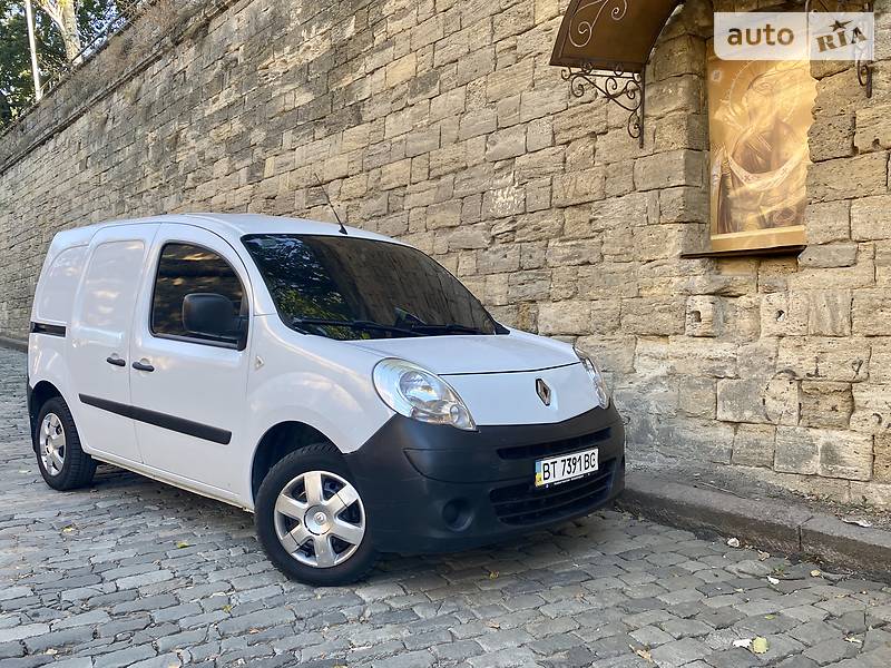 Вантажопасажирський фургон Renault Kangoo 2011 в Миколаєві