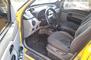Минивэн Renault Kangoo 2003 в Сторожинце