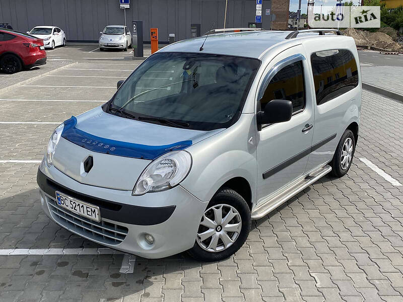 Мінівен Renault Kangoo 2011 в Києві