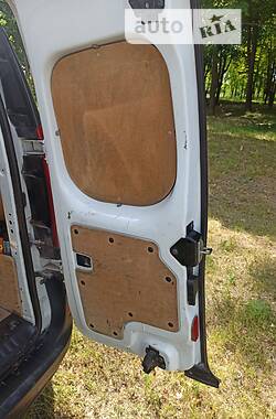 Грузовой фургон Renault Kangoo 2013 в 