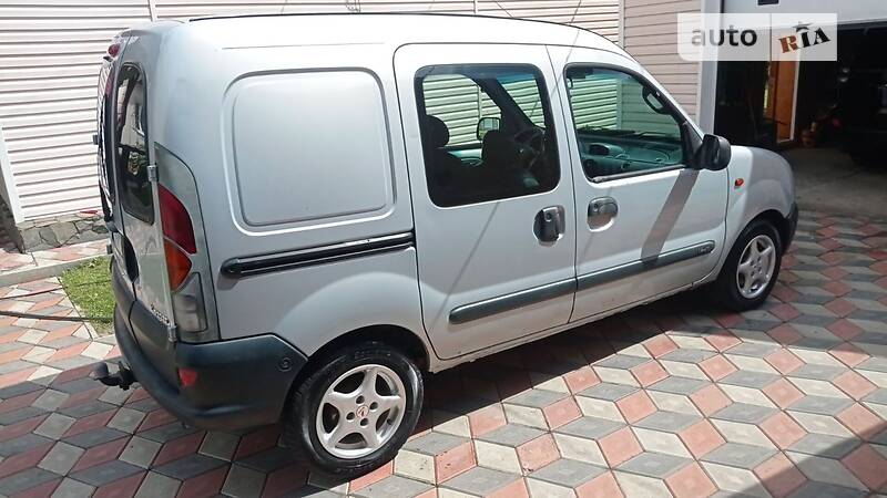 Минивэн Renault Kangoo 2001 в Черновцах