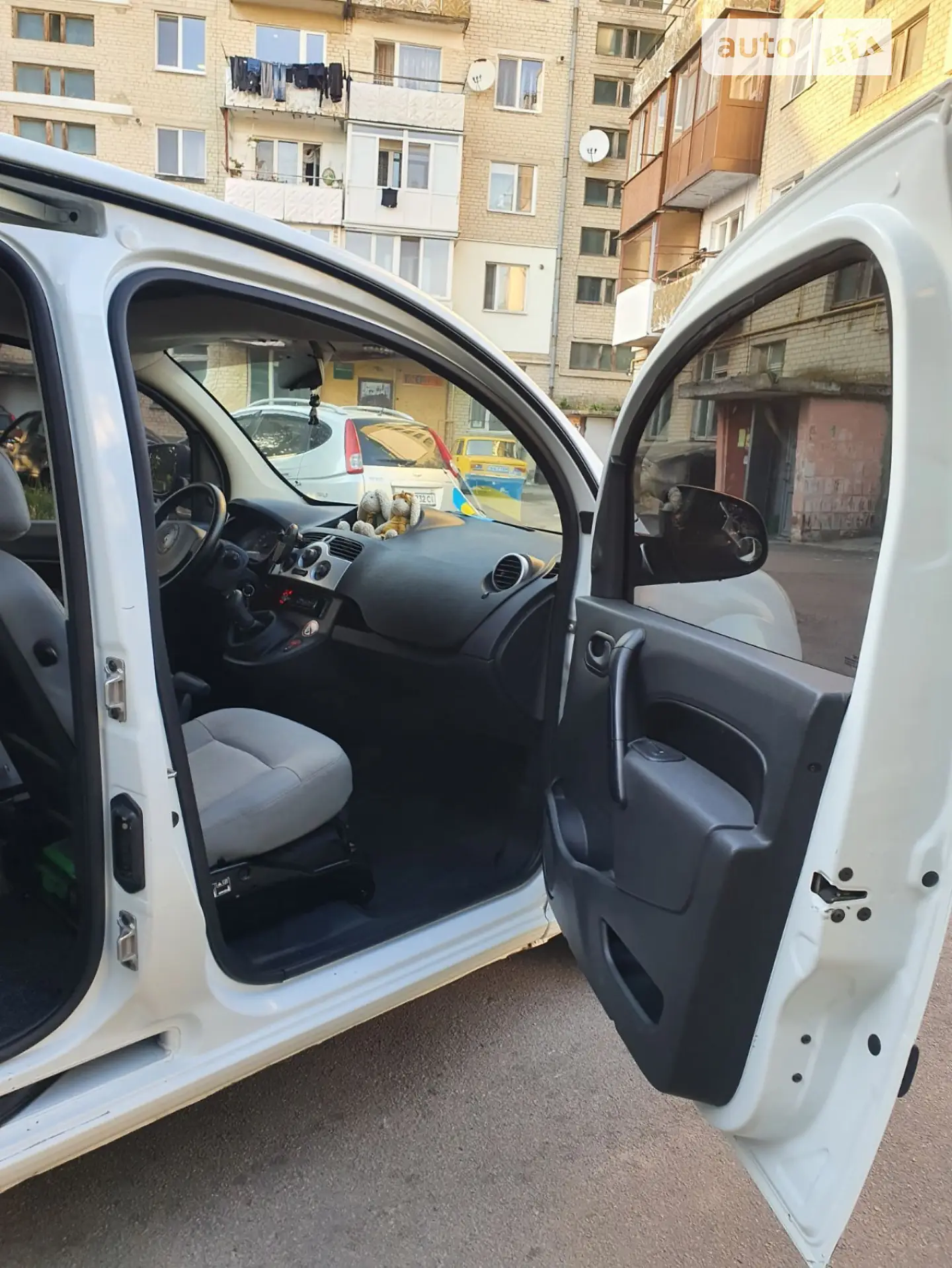 2013 Renault Kangoo - мініатюра 17