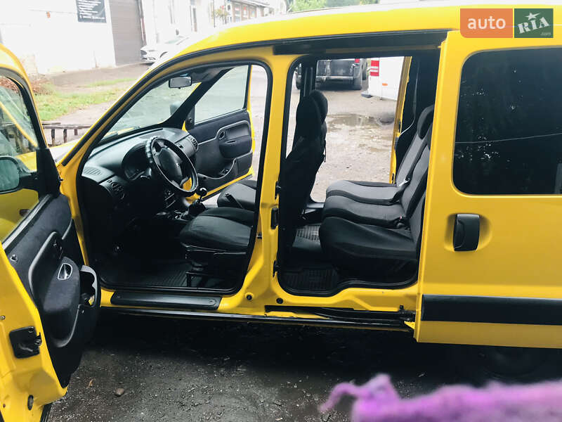 Минивэн Renault Kangoo 2003 в Черновцах