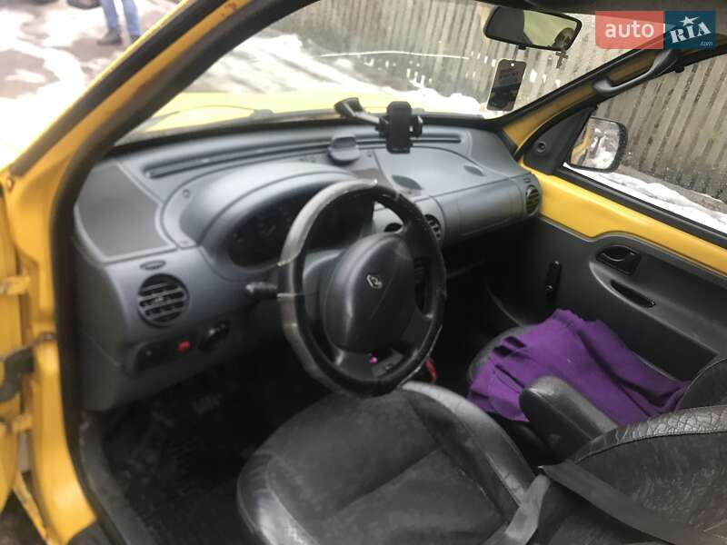 Минивэн Renault Kangoo 2000 в Луцке