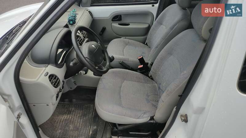 Минивэн Renault Kangoo 2002 в Львове