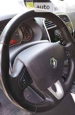 Минивэн Renault Kangoo 2014 в 