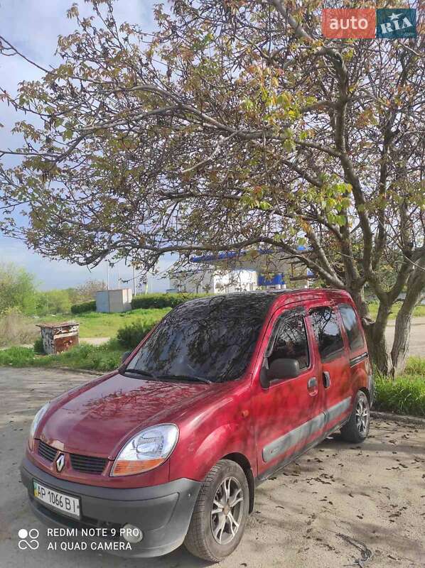 Минивэн Renault Kangoo 2004 в Запорожье