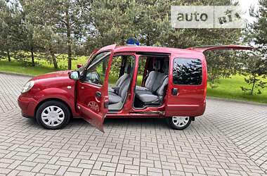 Мінівен Renault Kangoo 2006 в 