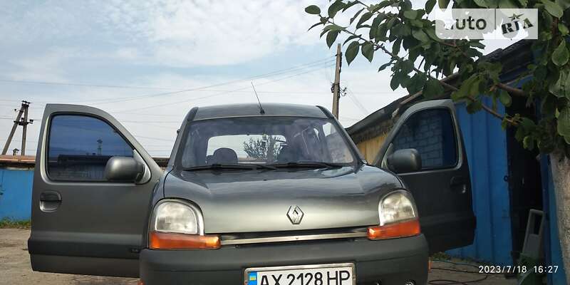 Мінівен Renault Kangoo 2002 в Первомайську
