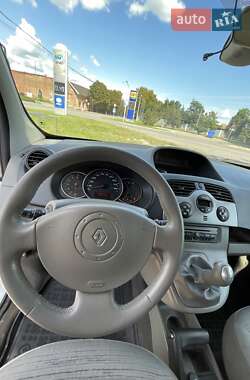 Минивэн Renault Kangoo 2010 в Берегово
