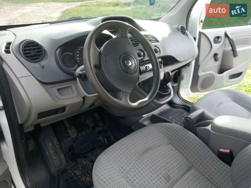 Минивэн Renault Kangoo 2009 в Дрогобыче