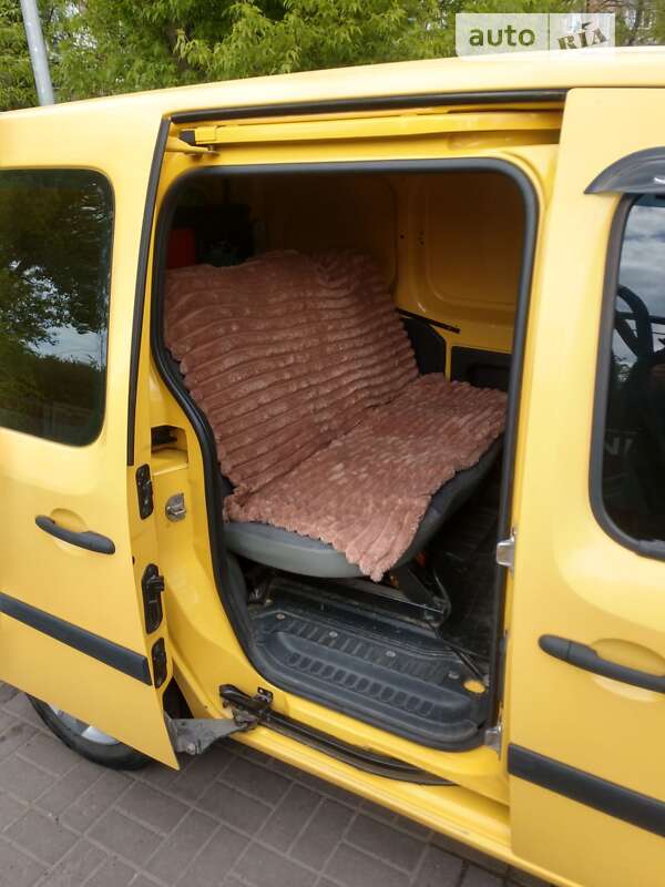 Вантажний фургон Renault Kangoo 2012 в Дніпрі