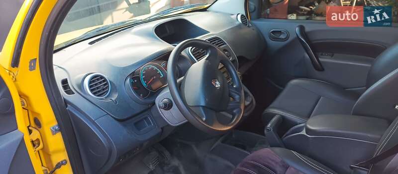 Минивэн Renault Kangoo 2014 в Кременчуге