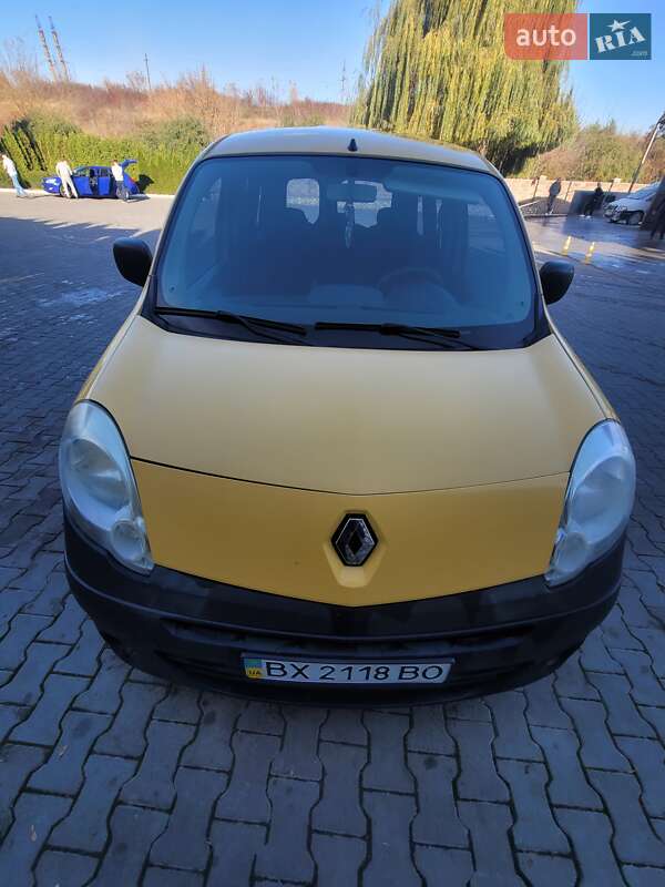 Минивэн Renault Kangoo 2008 в Волочиске