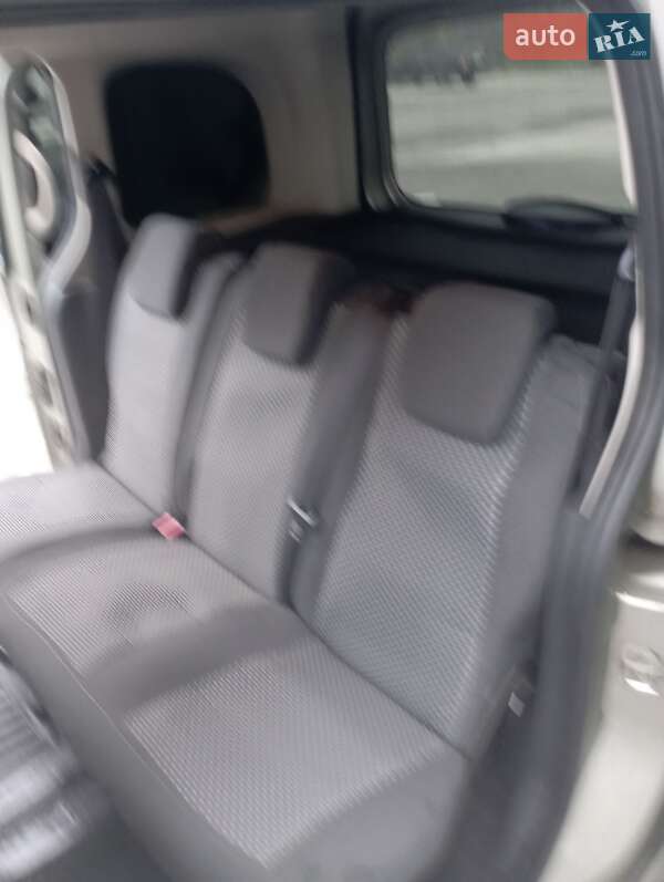 Мінівен Renault Kangoo 2011 в Деражні