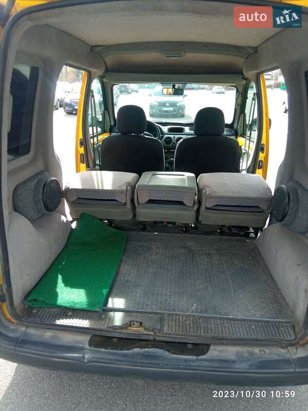 Минивэн Renault Kangoo 2003 в Каменец-Подольском