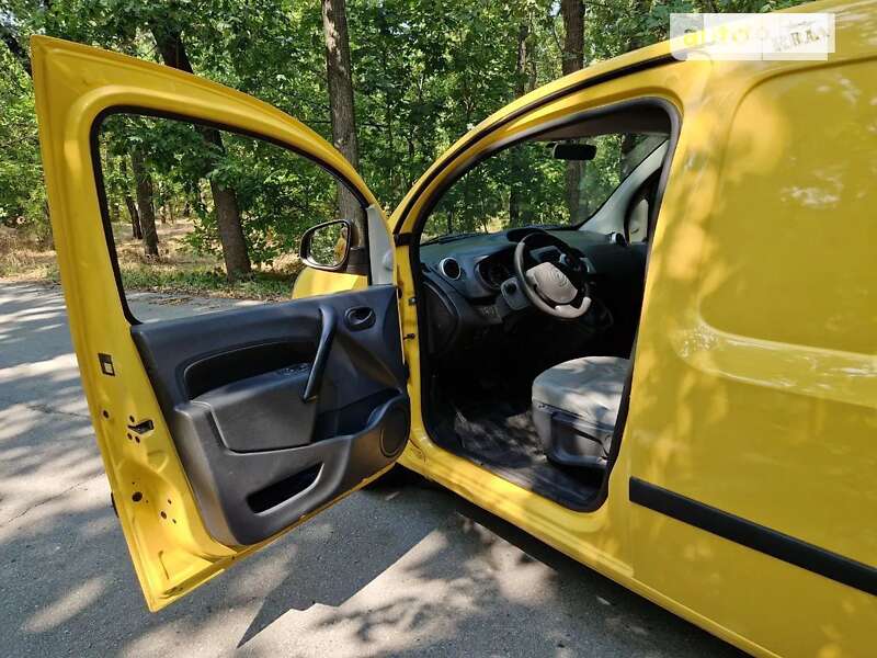 Минивэн Renault Kangoo 2013 в Запорожье