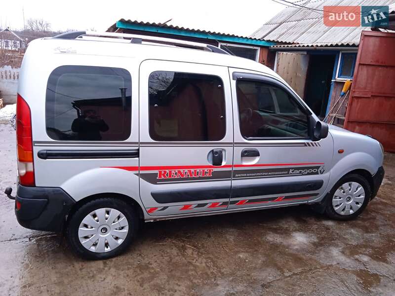 Минивэн Renault Kangoo 2003 в Сребном
