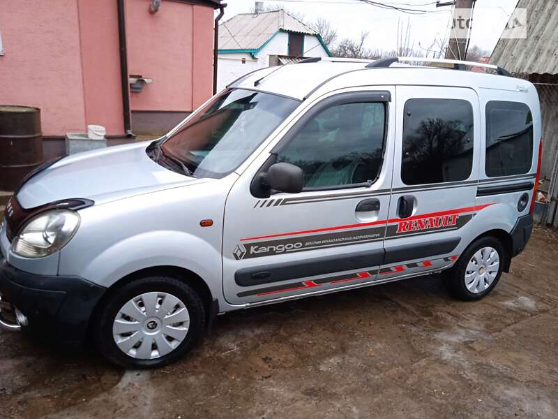 Минивэн Renault Kangoo 2003 в Сребном