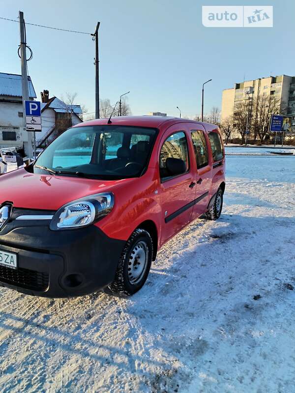 Минивэн Renault Kangoo 2016 в Дрогобыче
