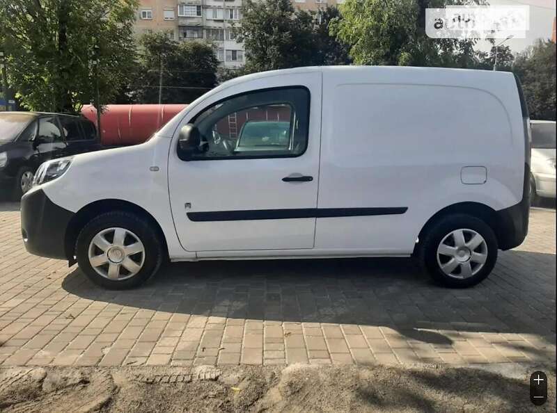 Грузовой фургон Renault Kangoo 2014 в Тернополе