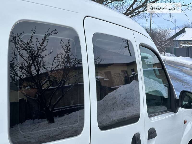 Минивэн Renault Kangoo 2005 в Ахтырке