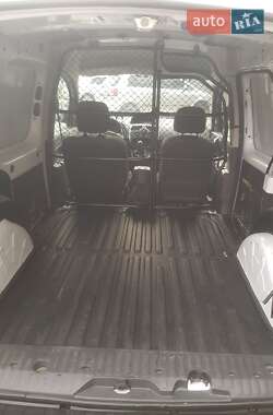Грузовой фургон Renault Kangoo 2014 в 