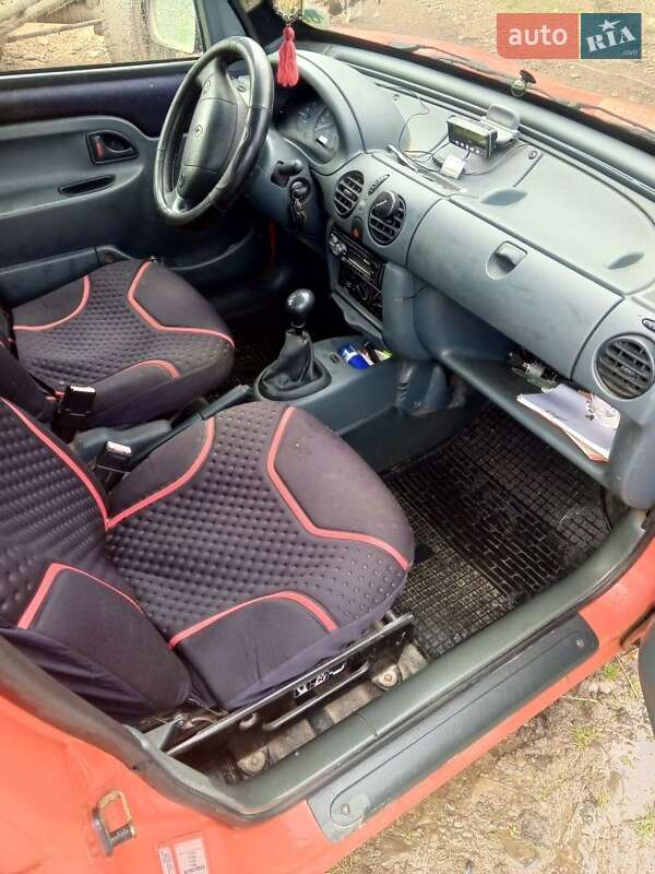 Мінівен Renault Kangoo 1999 в Стрию
