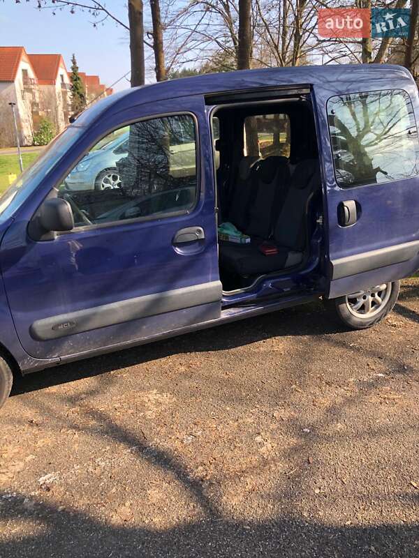 Минивэн Renault Kangoo 2009 в Кицмани