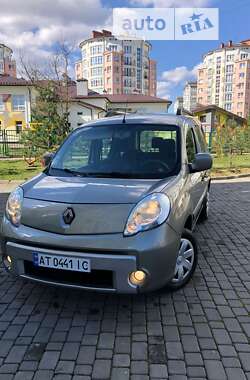 Минивэн Renault Kangoo 2010 в Ивано-Франковске