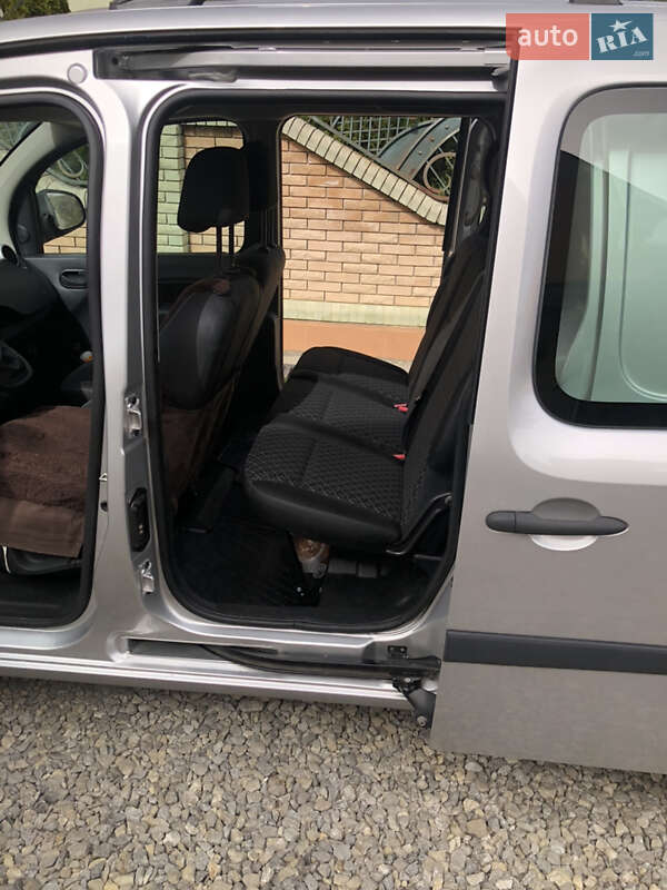 Мінівен Renault Kangoo 2014 в Чернівцях