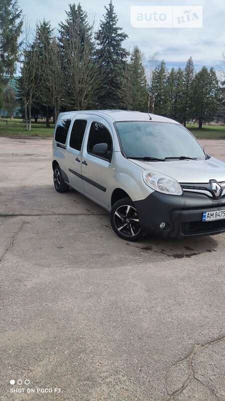 Минивэн Renault Kangoo 2016 в Житомире