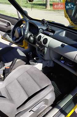 Минивэн Renault Kangoo 2003 в 