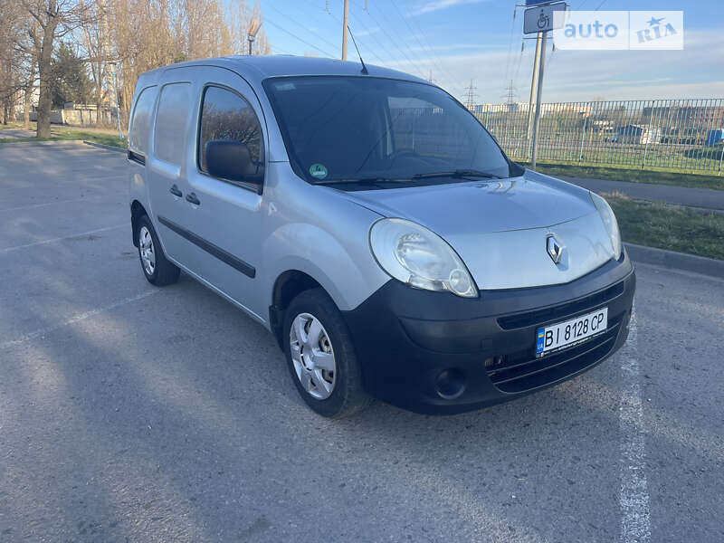 Грузовой фургон Renault Kangoo 2009 в Полтаве