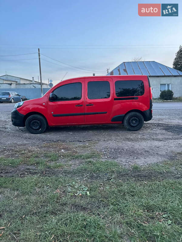 Минивэн Renault Kangoo 2015 в Львове