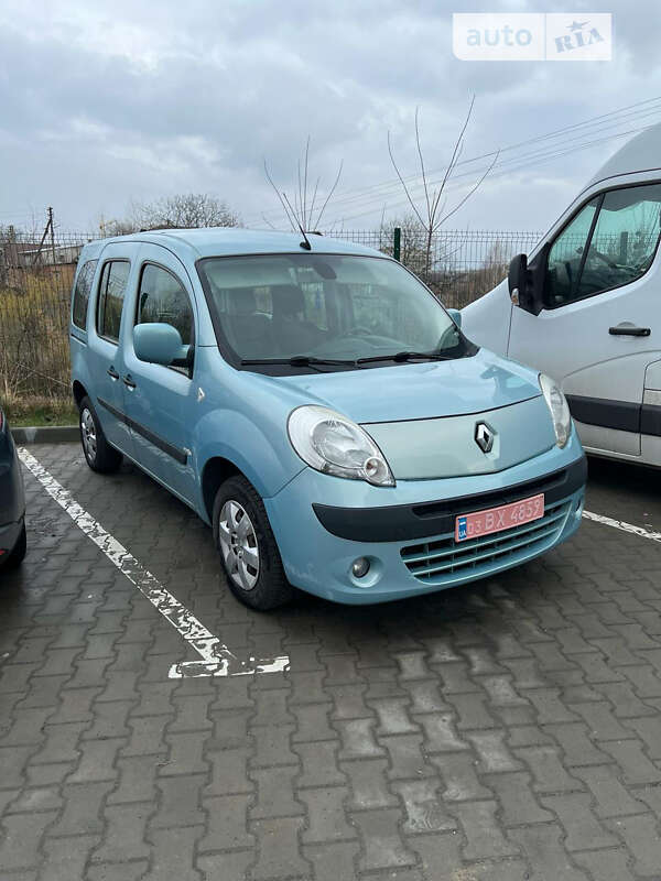 Минивэн Renault Kangoo 2010 в Луцке