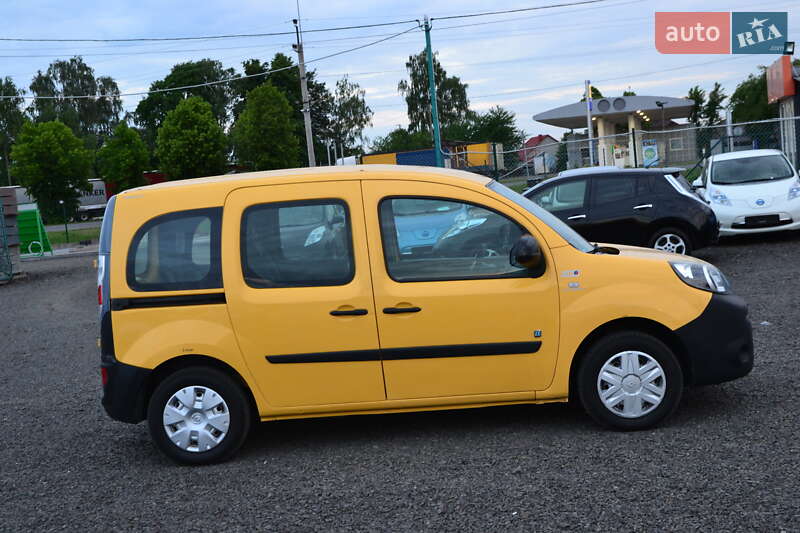 Минивэн Renault Kangoo 2013 в Луцке