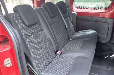 Минивэн Renault Kangoo 2012 в 