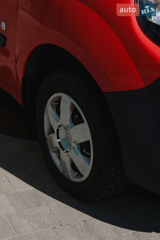 Мінівен Renault Kangoo 2015 в Хмельницькому фото 14 Мінівен Renault Kangoo 2015 в Хмельницькому