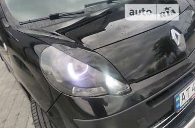 Минивэн Renault Kangoo 2011 в 