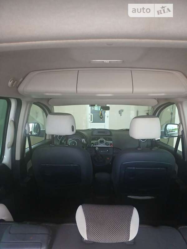 Мінівен Renault Kangoo 2011 в Кам'янець-Подільському