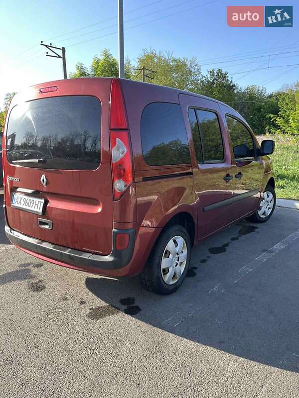 Минивэн Renault Kangoo 2009 в Чугуеве
