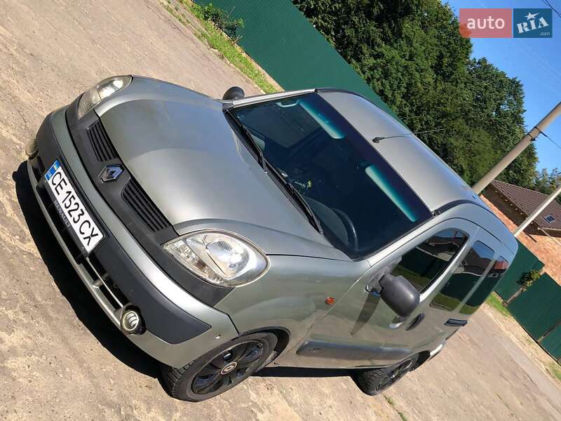 Мінівен Renault Kangoo 2004 в Чернівцях