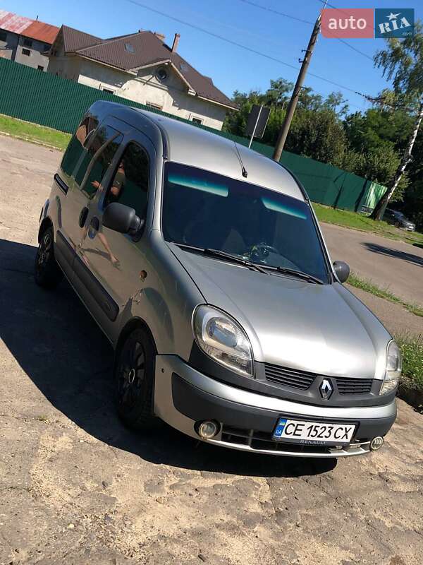 Мінівен Renault Kangoo 2004 в Чернівцях
