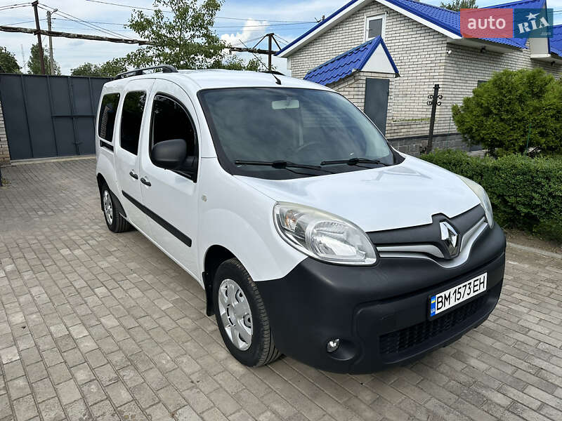 Минивэн Renault Kangoo 2016 в 