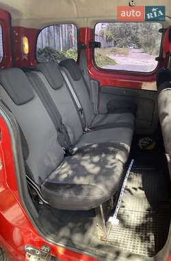 Минивэн Renault Kangoo 2011 в 